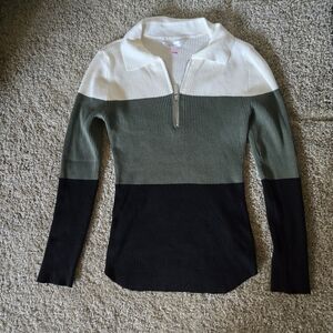 No Boundaries Ribbed Zip-Up Sweater - White and Green